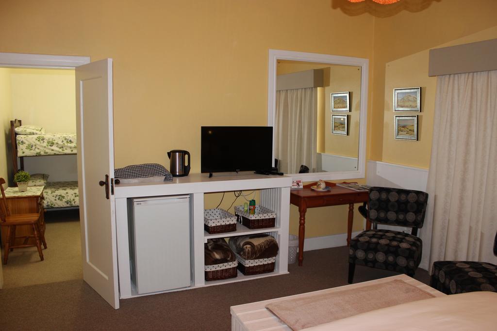 Smuts Ave. Guest Rooms Hermanus Esterno foto