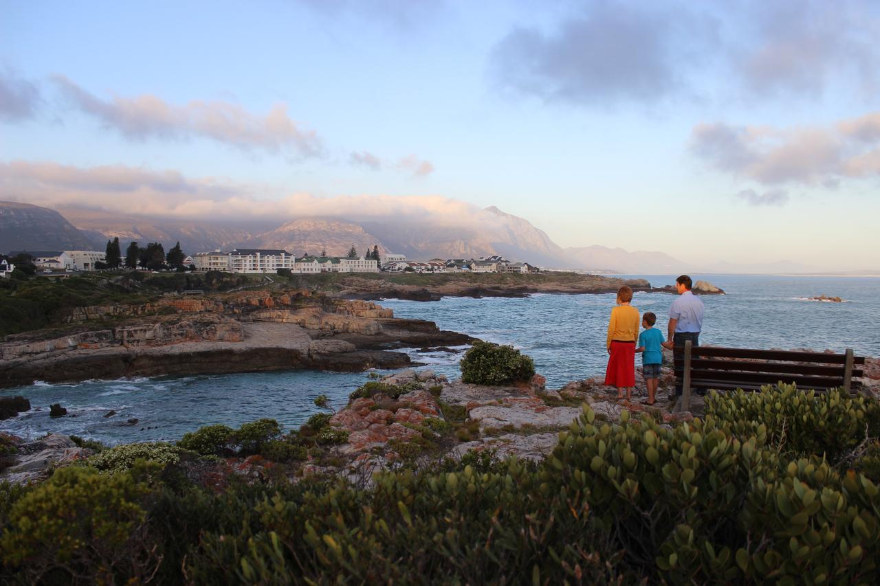 Smuts Ave. Guest Rooms Hermanus Esterno foto