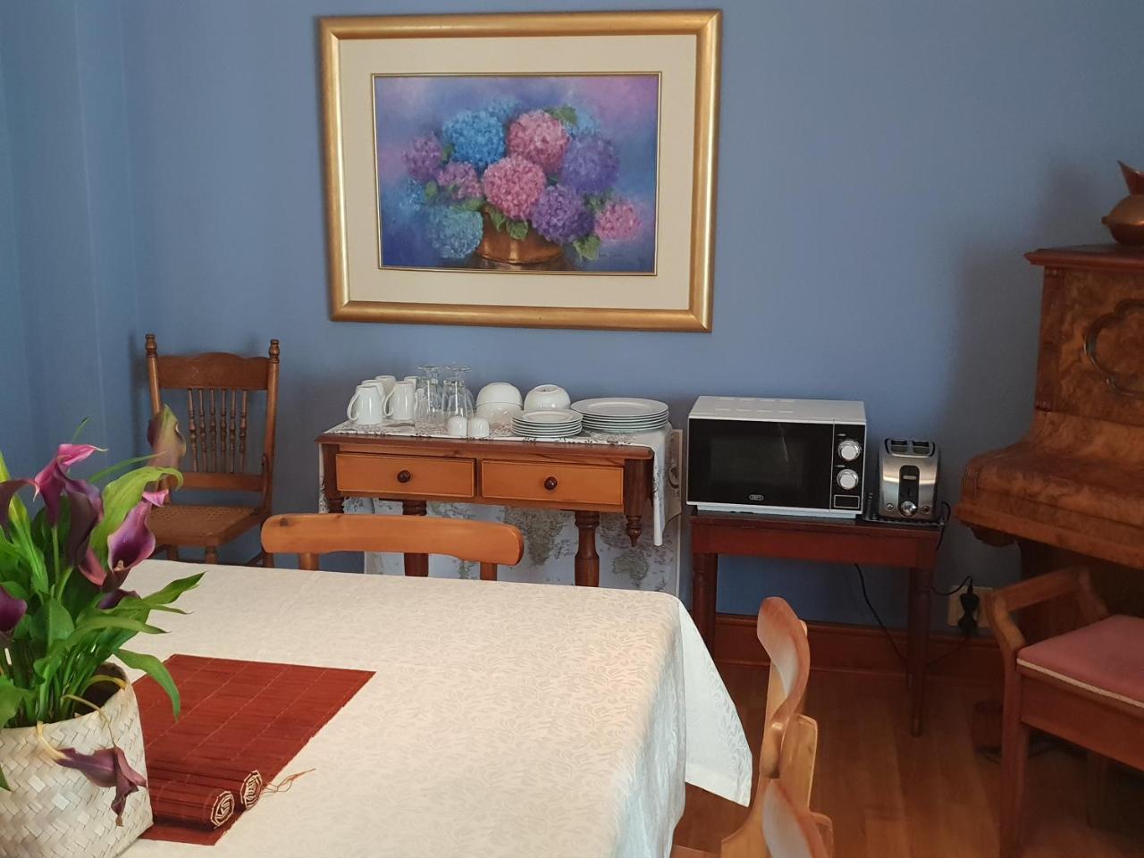 Smuts Ave. Guest Rooms Hermanus Esterno foto